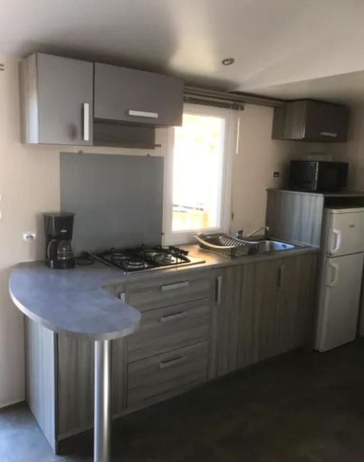 Mobile Home Tout Confort Climatise 4 A 6 Personnes Camping Les Salins De La Gardiole Ancien Camping De L'Europe A Vic La Gardiole Vic-la-Gardiole Exterior foto