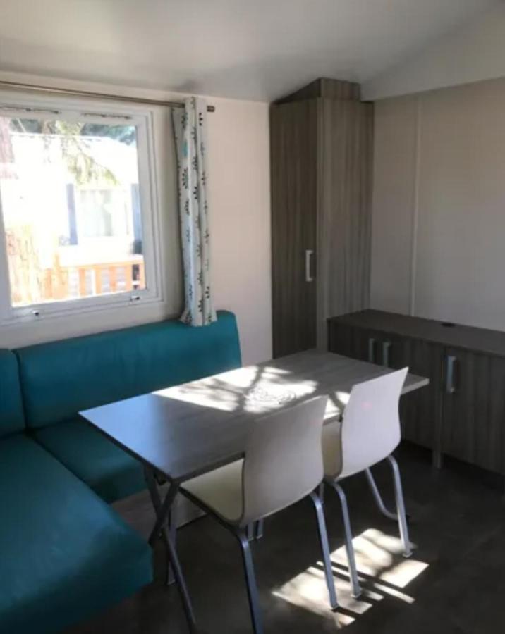 Mobile Home Tout Confort Climatise 4 A 6 Personnes Camping Les Salins De La Gardiole Ancien Camping De L'Europe A Vic La Gardiole Vic-la-Gardiole Exterior foto